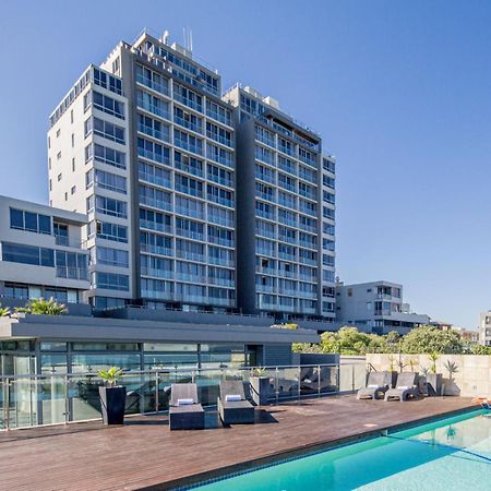 Infinity Self Catering Apartments Bloubergstrand Exterior photo