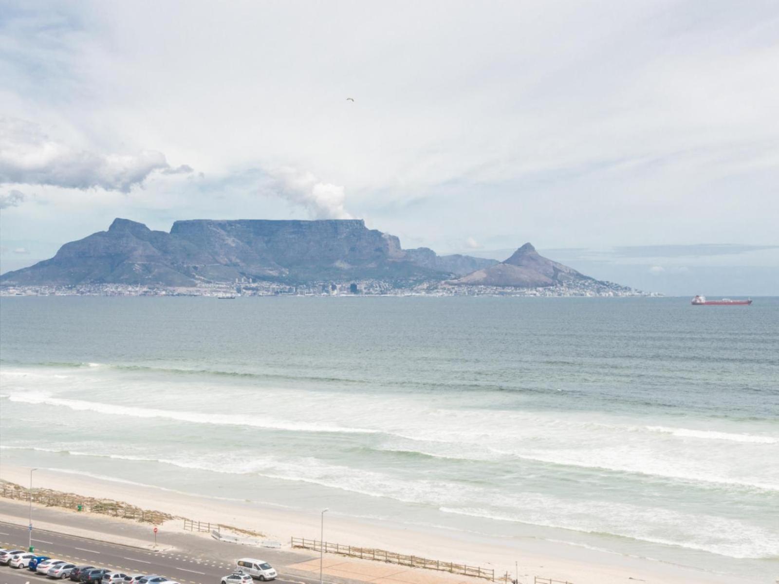 Infinity Self Catering Apartments Bloubergstrand Room photo